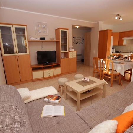Apartment Ely Rabac Ngoại thất bức ảnh