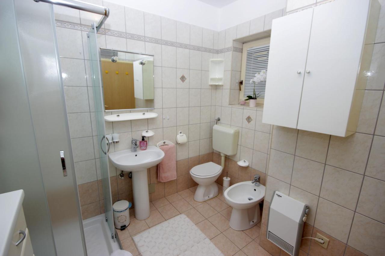 Apartment Ely Rabac Ngoại thất bức ảnh